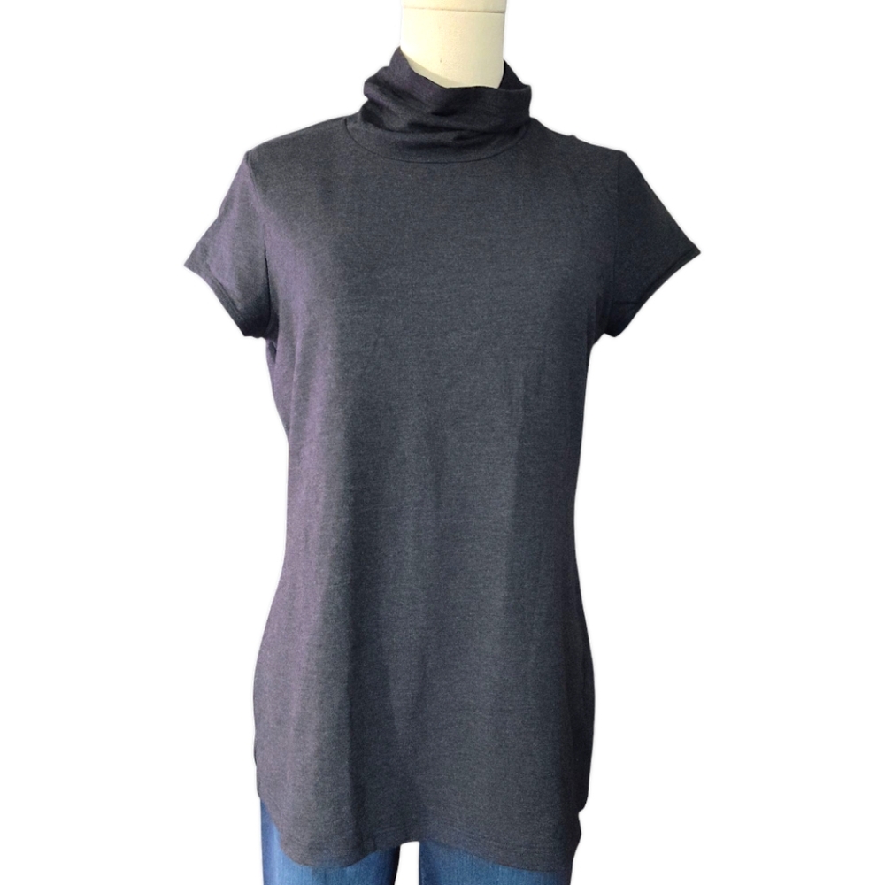 Cabi Cap Sleeve Turtleneck Size Medium Women's - Picture 2 of 8